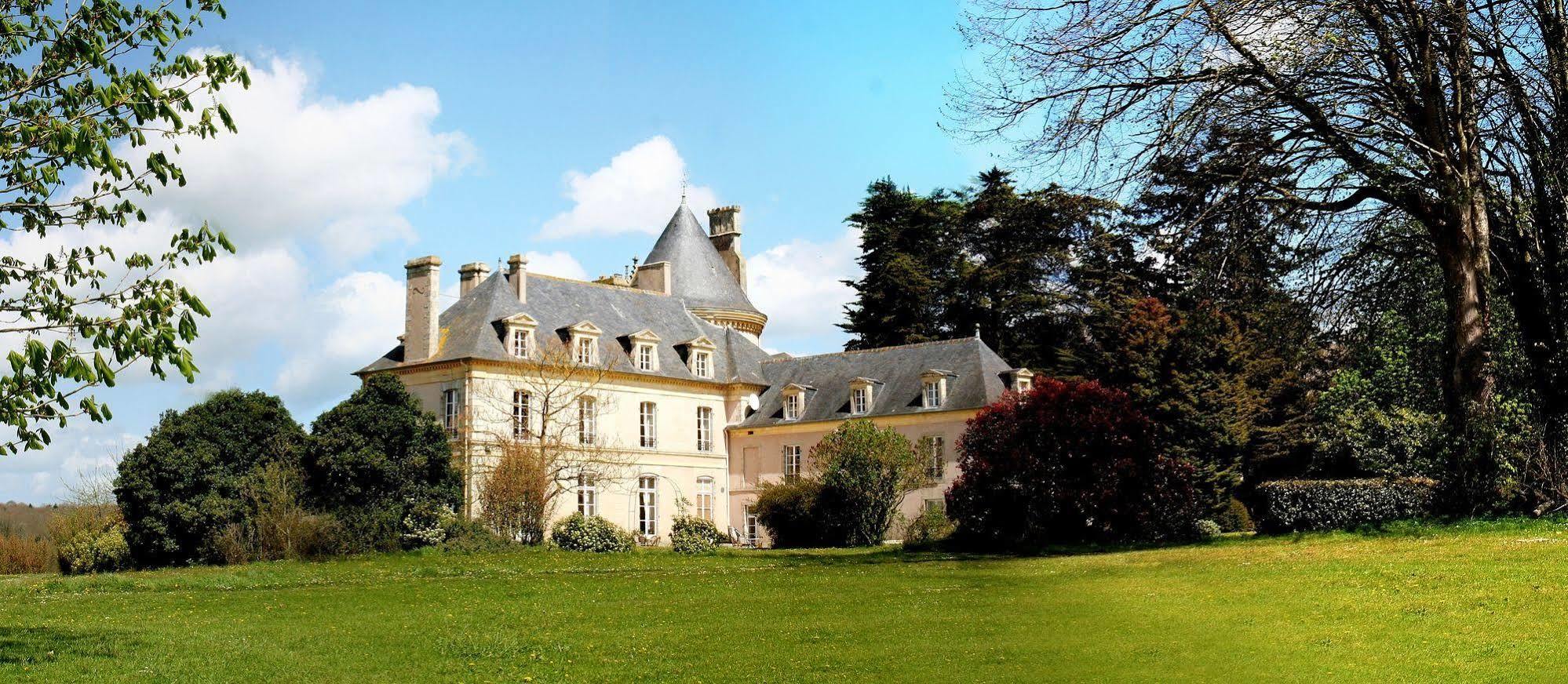 Hotel De Boisgelin Pléhédel Exterior foto